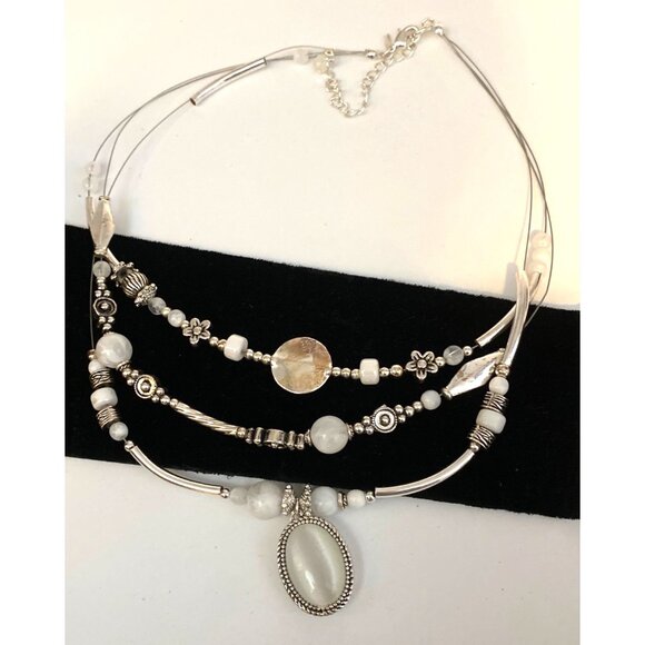 Avon Necklace Earrings Beaded Multi-Strand 14 Inches Pierced Silver White Lobste - Picture 2 of 5